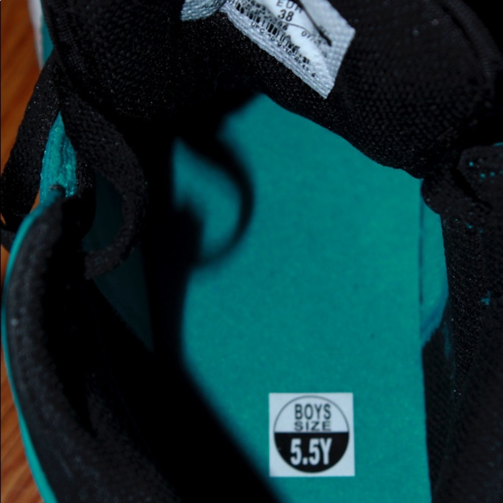 Must Go‼️ Unisex Like New Jordan 1 South Beach. Read Description Below👇 - Picture 7 of 9